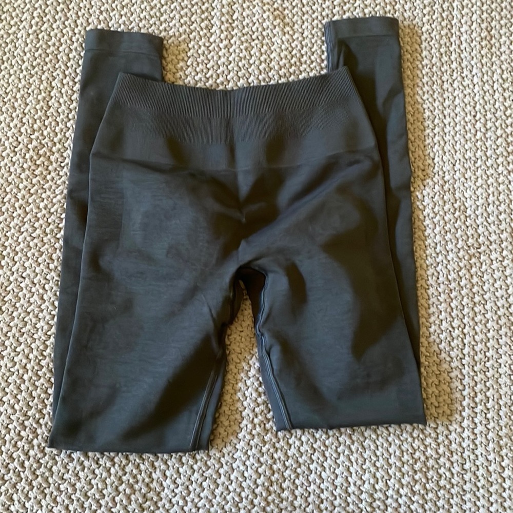 Alphalete Amplify Legging